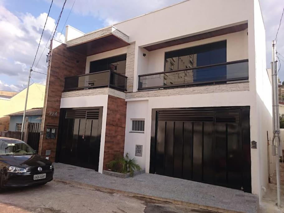 Villa Casa Unica E Moderna Centro à Poços de Caldas Extérieur photo